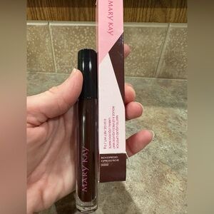 Mary Kay Matte Liquid Lipstick